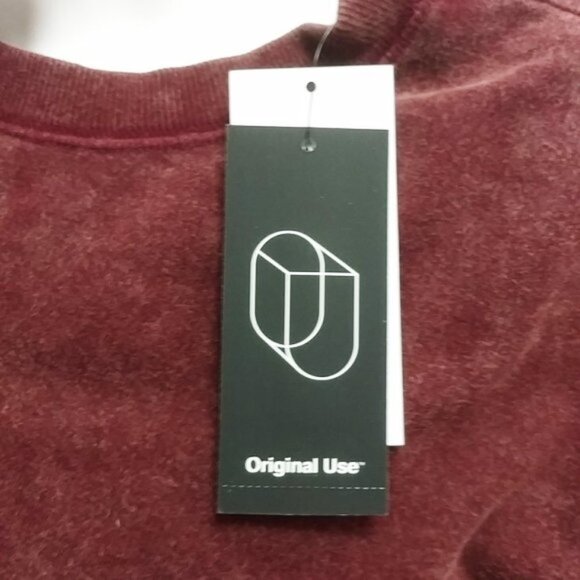 NWT Adult Regular Fit Crewneck Sweatshirt - Original Use - M/3XL [144] - Picture 3 of 6